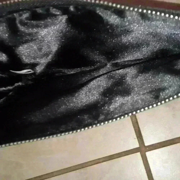 𝅺VICTORIA Secret Sequin Wallet​ - Picture 3 of 4